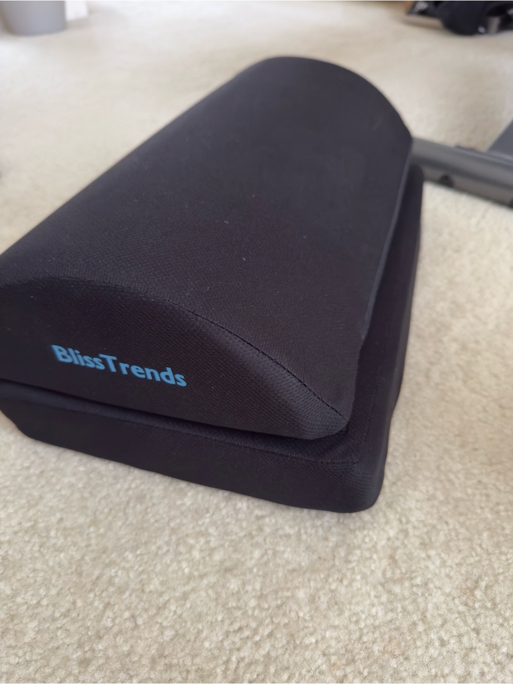 MEMORY FOAM FOOT REST OFFICE DESK CHAIR FOOT REST - LUMBAR SUPPORT - FOAM ROLLER